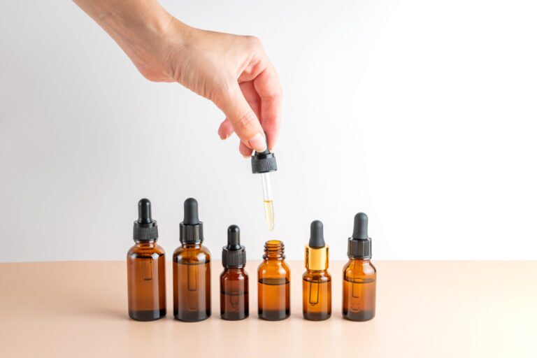 Best Niacinamide Serums & Creams Safe for Pregnancy & Breastfeeding