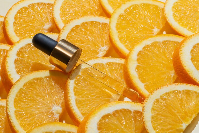 10 Best Pregnancy Safe Vitamin C Serum for Healthy & Glowing Skin
